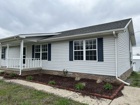 443 Collins Rd Red Boiling Springs TN 37150