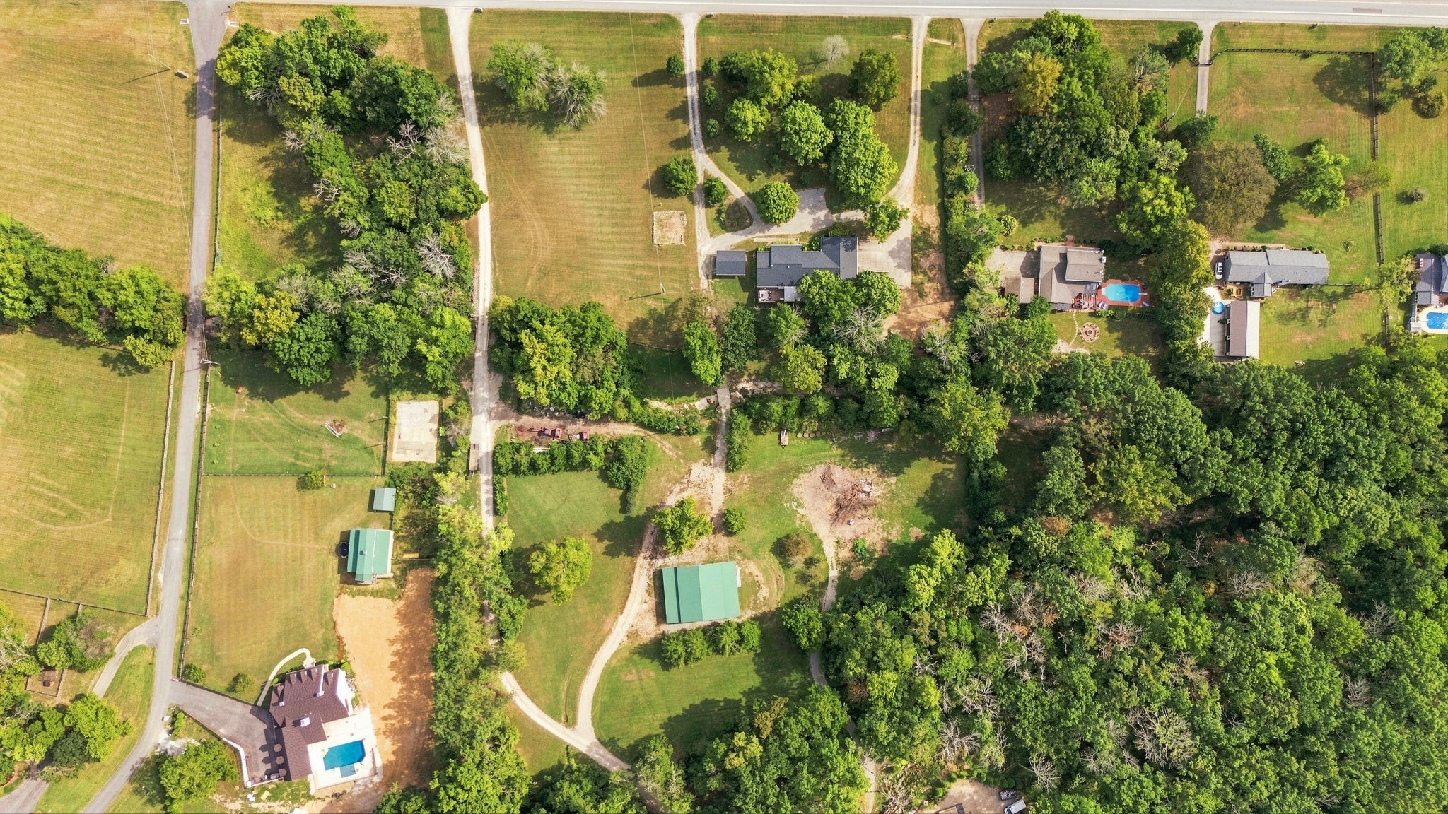 3727 New Highway 96 W