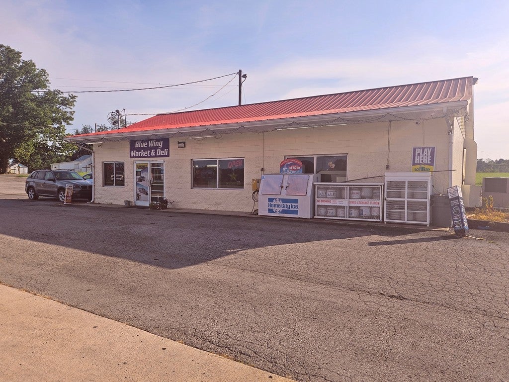 1030 Old McMinnville Hwy