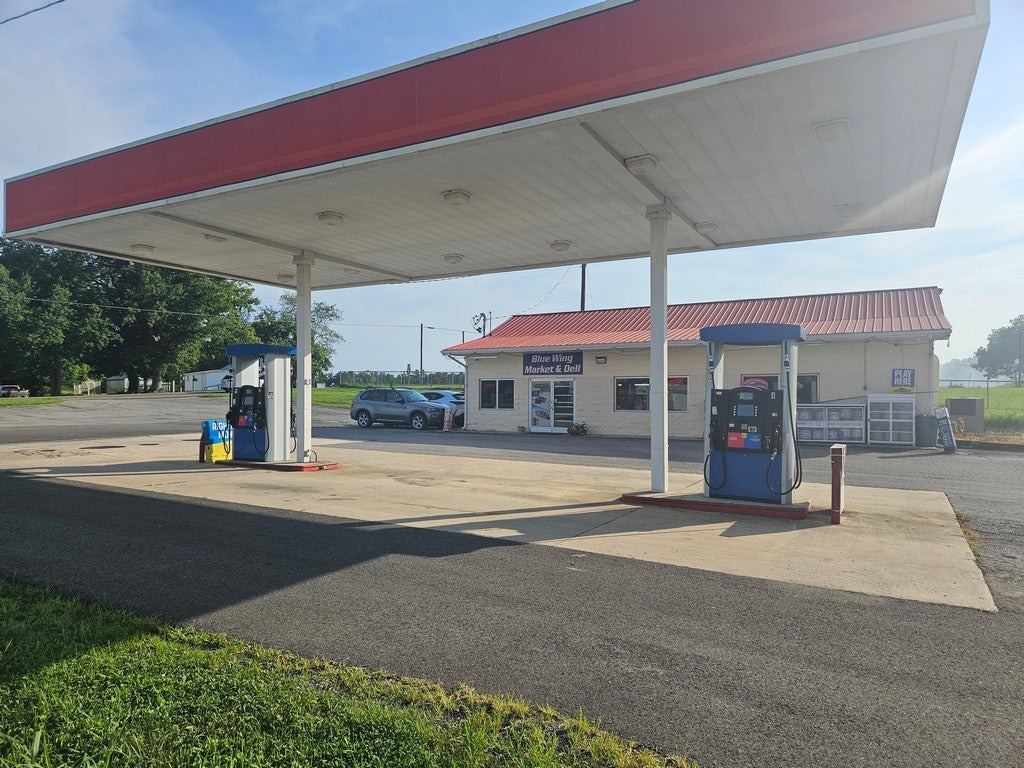 1030 Old McMinnville Hwy