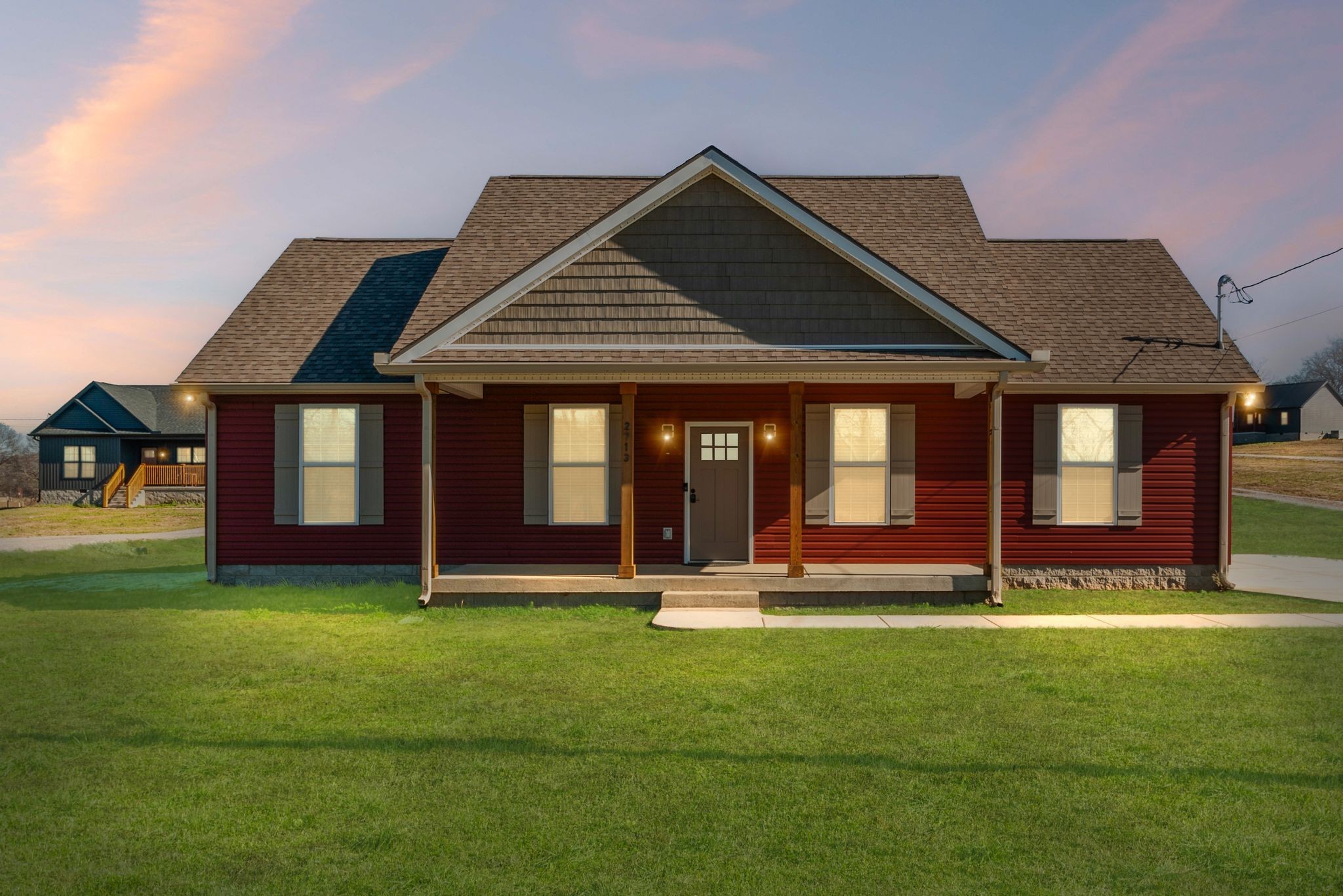 2713 McConnell Rd