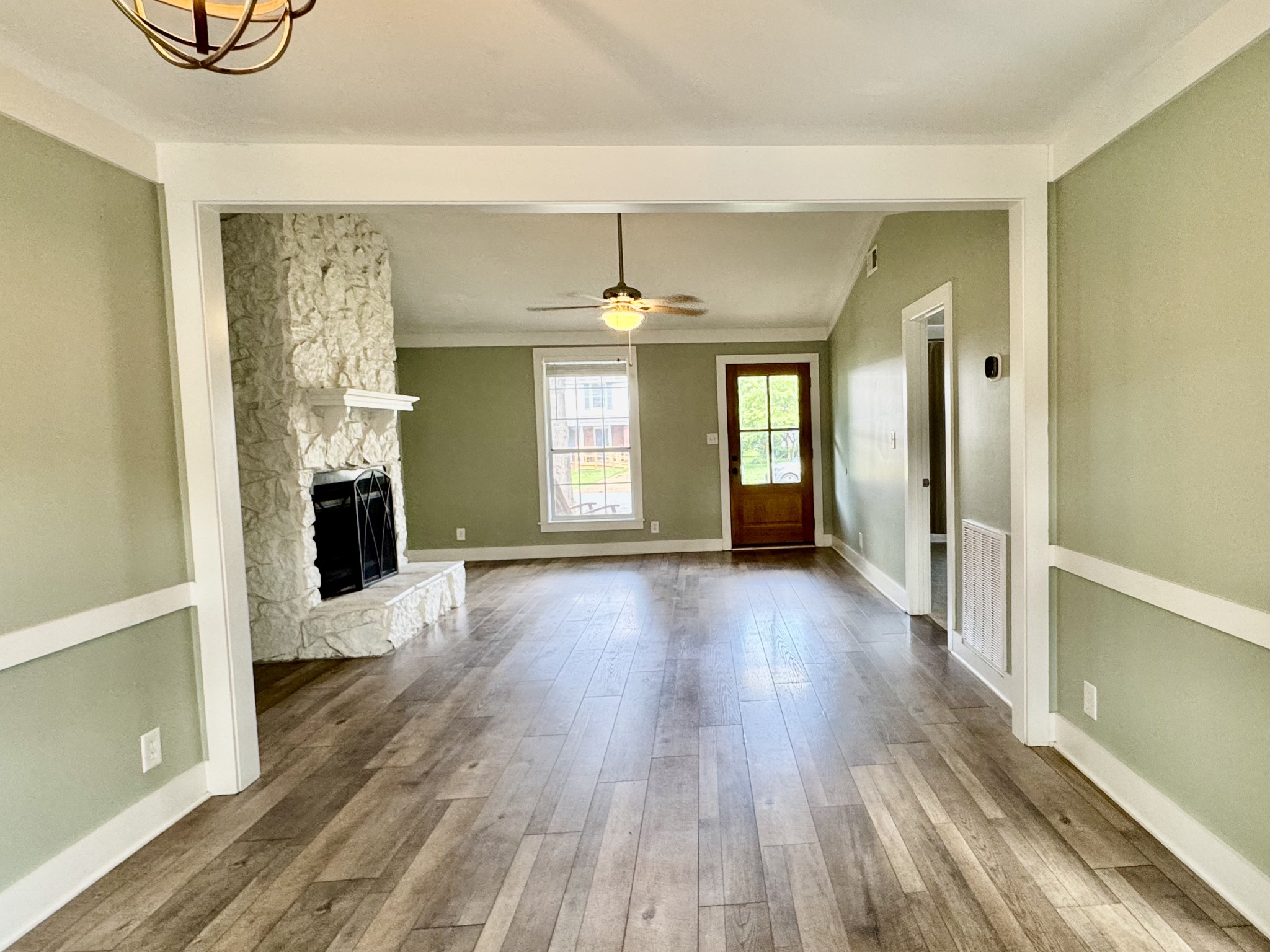 1331 Mallard Dr, Franklin TN 37064 3-bed home, photo 6 of 30
