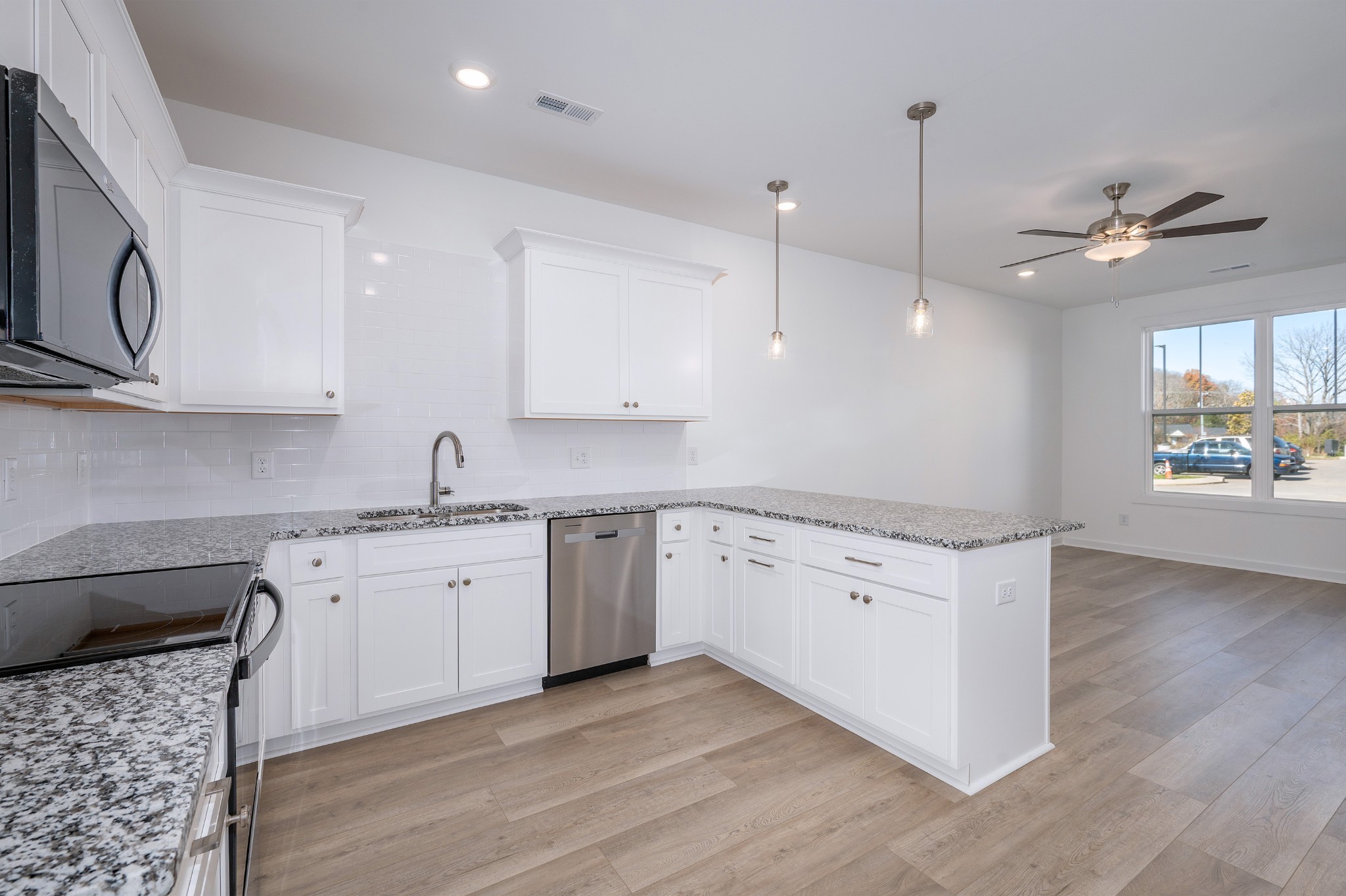 1170 S Dickerson Rd 26