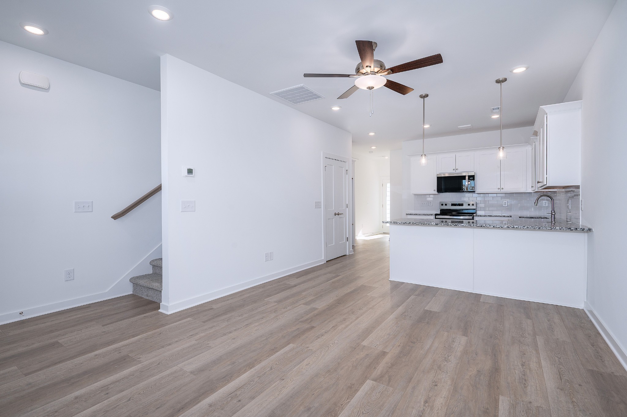 1170 S Dickerson Rd 26