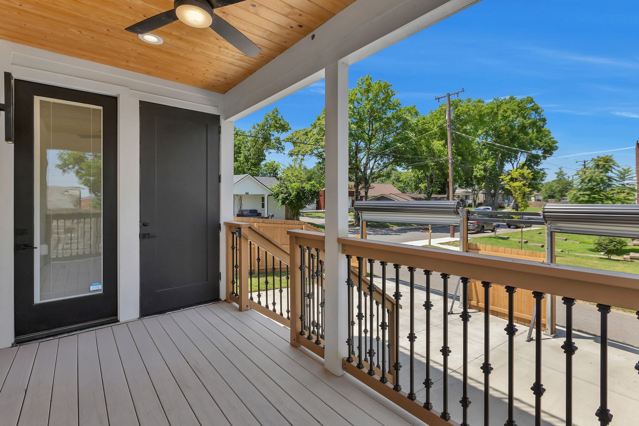 Nashville, Tennessee 37208, United States, 4 Bedrooms Bedrooms, ,4 BathroomsBathrooms,Residential,Active,234274