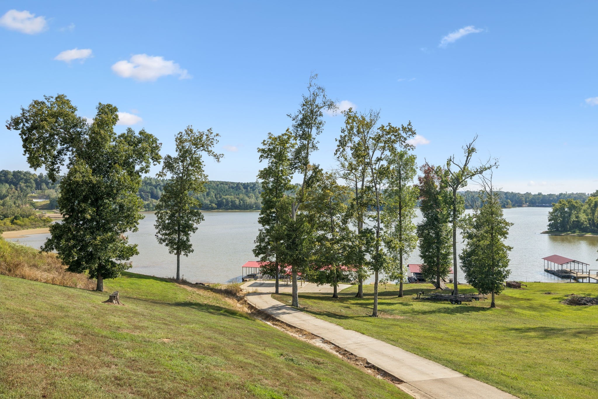 824 Driftwood Dr