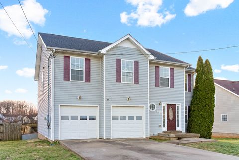 1274 Archwood Dr Clarksville TN 37042
