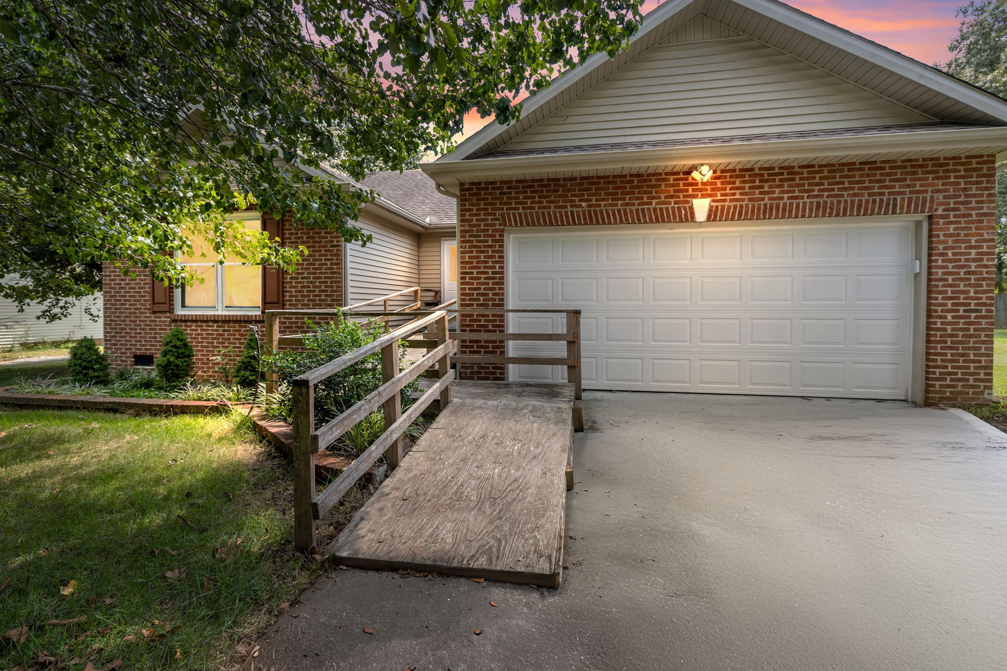117 Highland Trl SE
