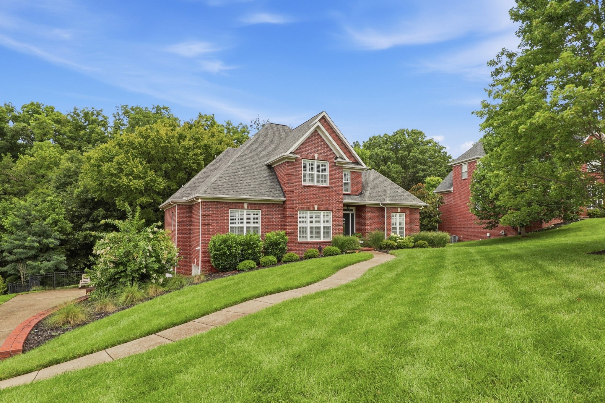 1237 Ben Hill Blvd