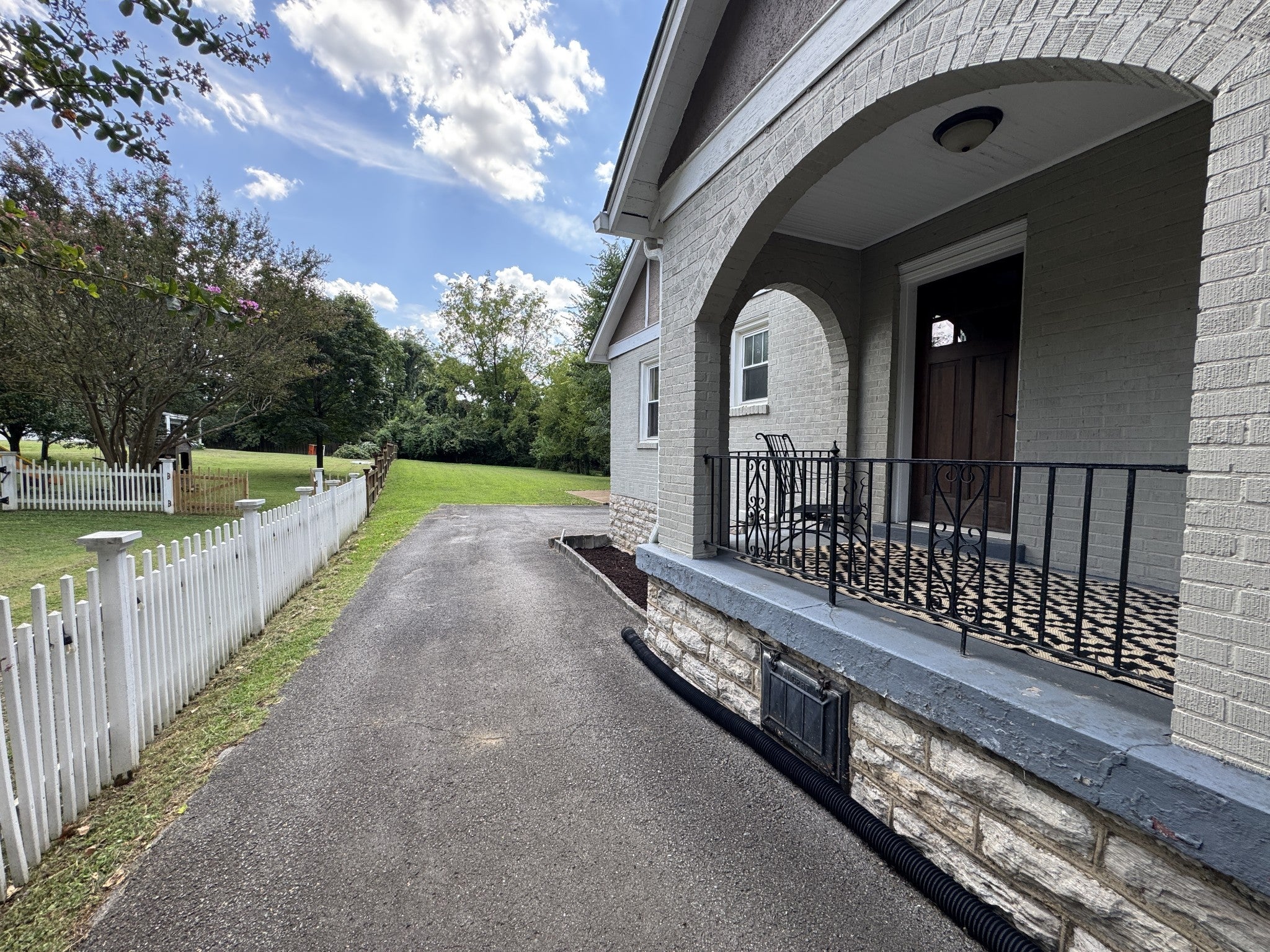 1300 Greenwood Ave