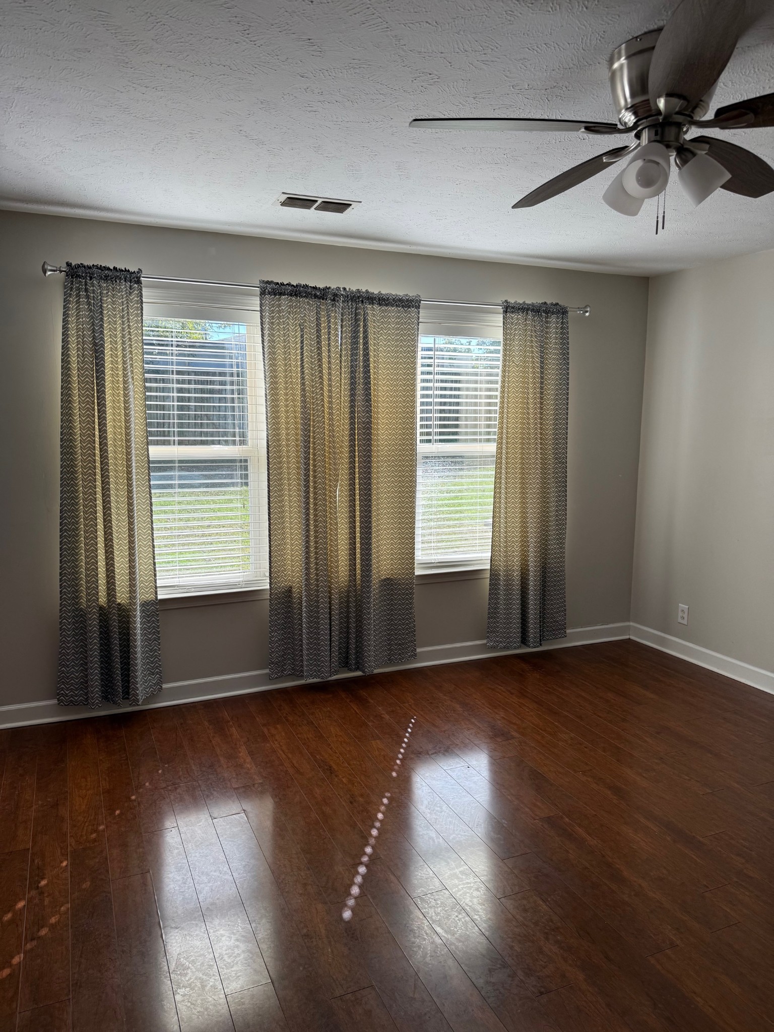 640 Ken Pilkerton Dr