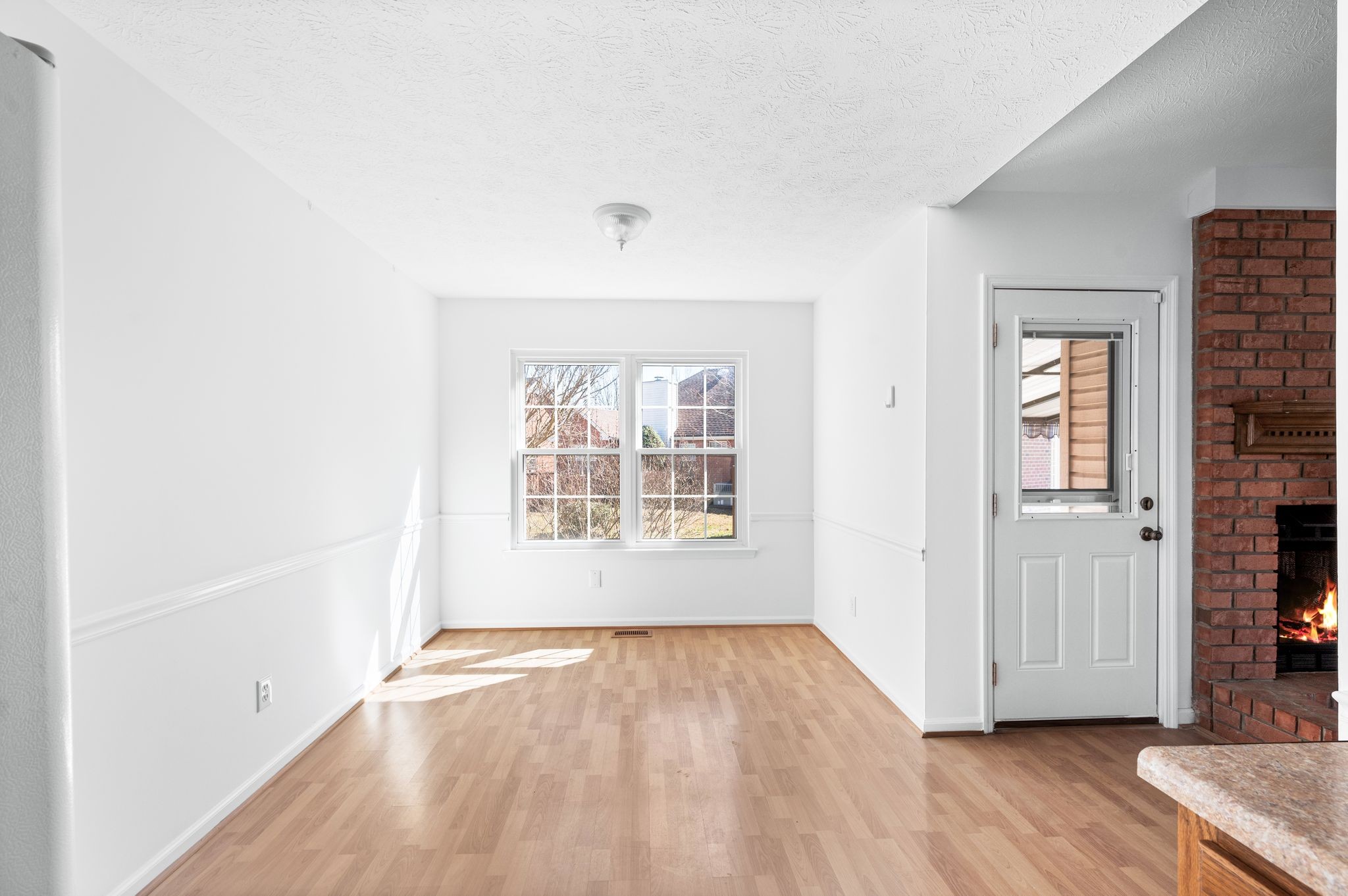 Hendersonville, Tennessee 37075, United States, 3 Bedrooms Bedrooms, ,2 BathroomsBathrooms,Residential,Active,6144