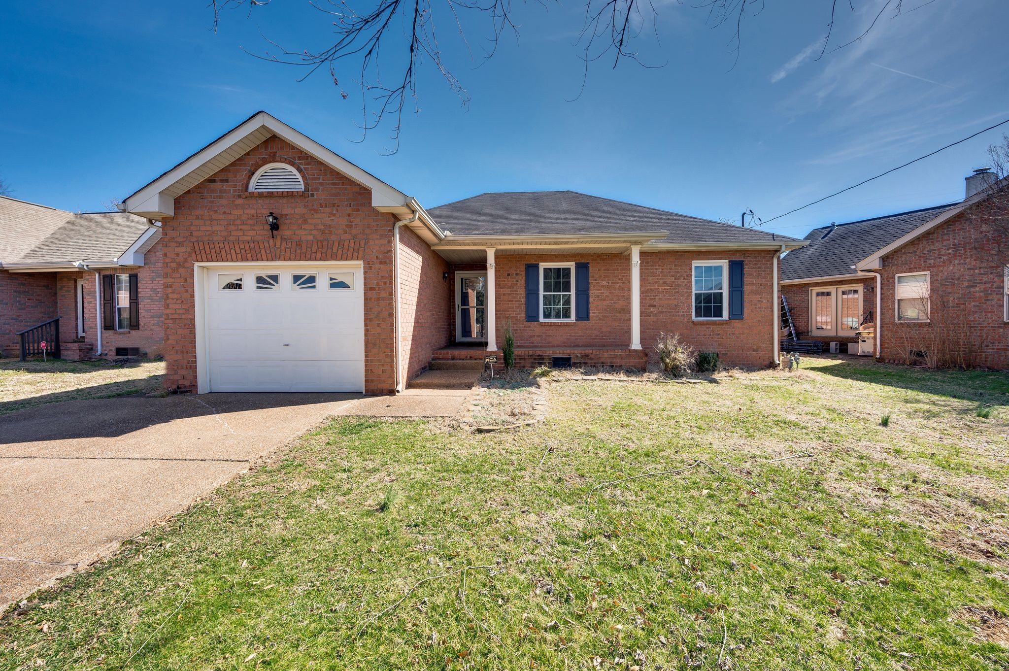 Hendersonville, Tennessee 37075, United States, 3 Bedrooms Bedrooms, ,2 BathroomsBathrooms,Residential,Active,6144