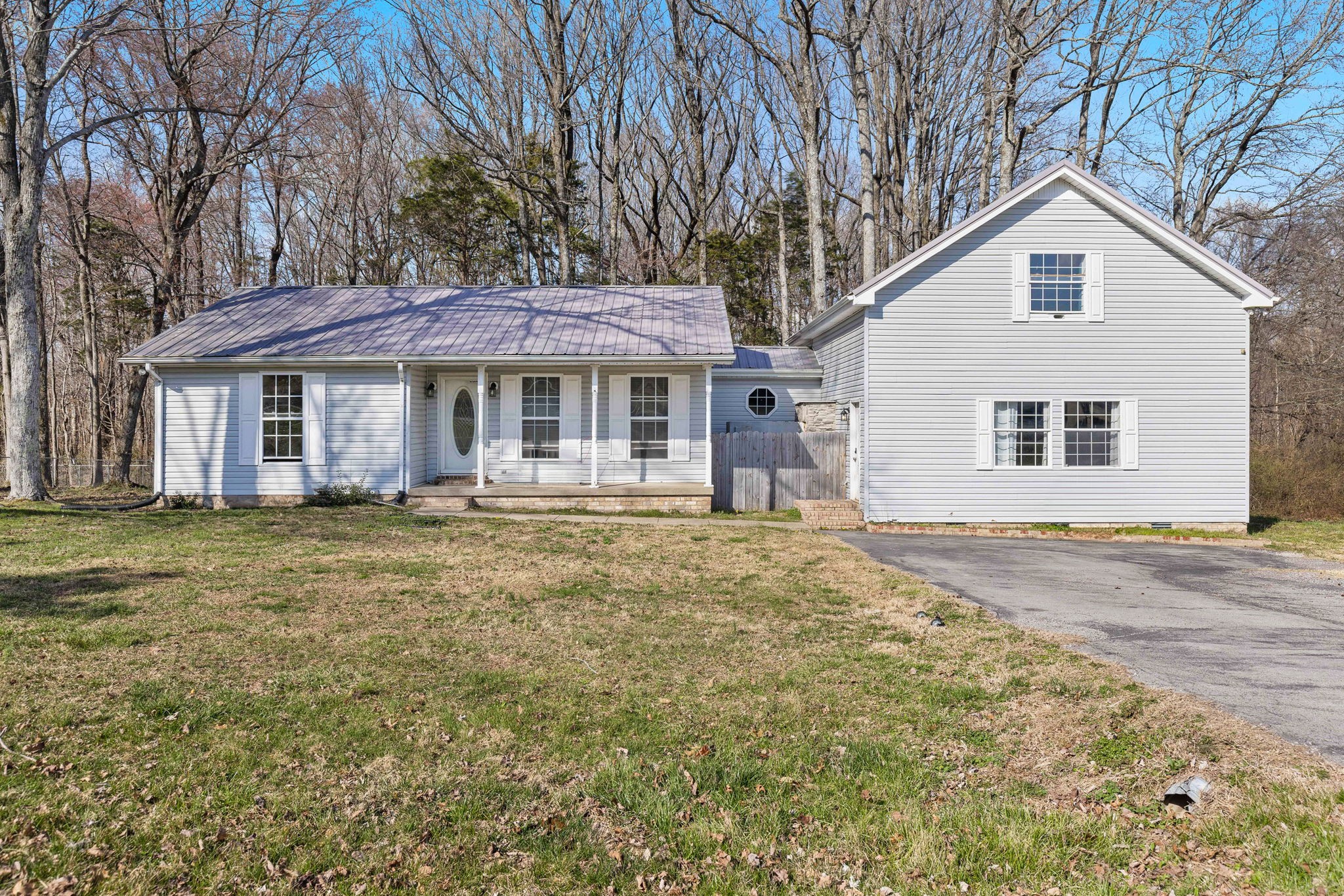 4016 Bentle Dr