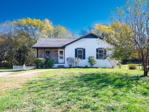 3423 Melrose Dr Clarksville TN 37042