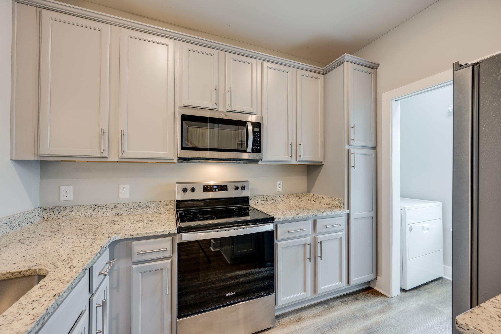 203 E Forge Ct