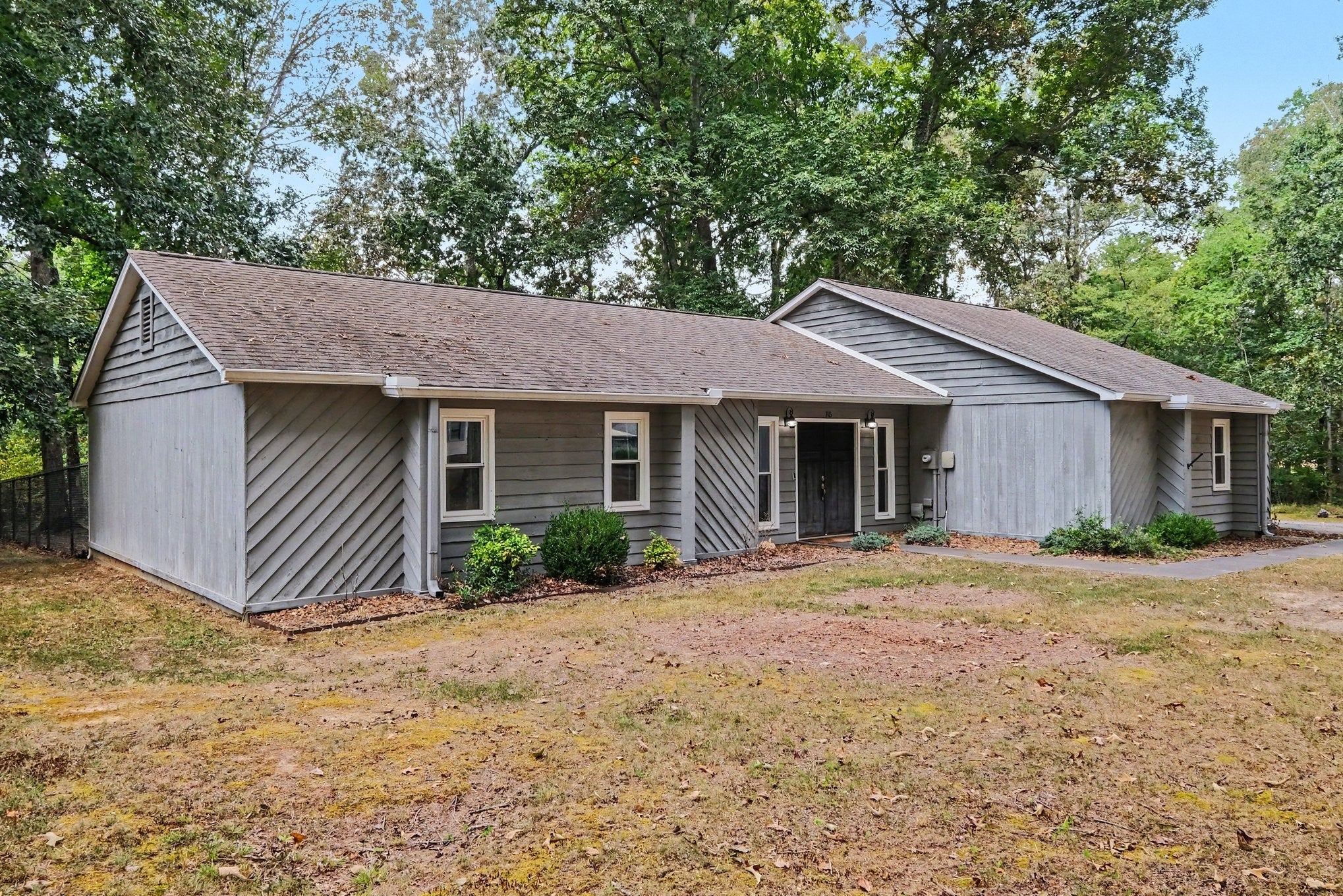 115 Larkway Dr
