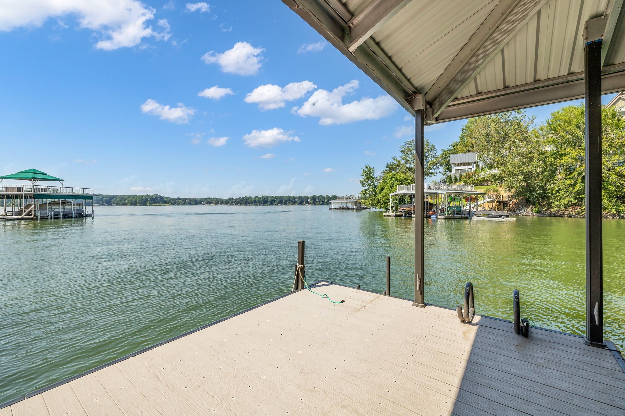 382 Bell Memorial Dr