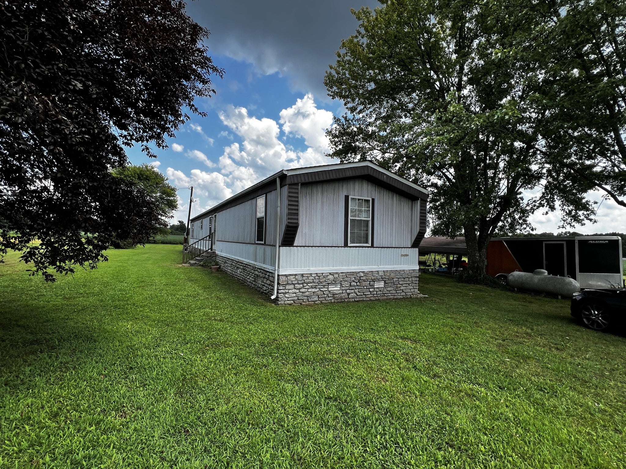 1109 Scenic Rd