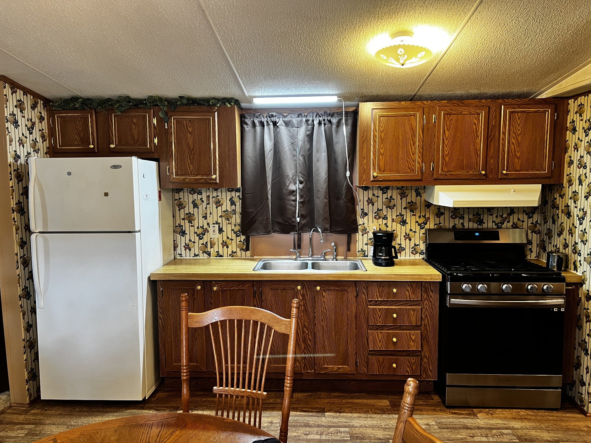 1109 Scenic Rd
