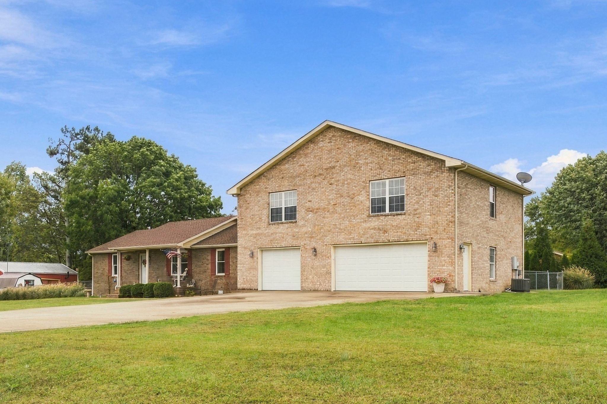 103 Staggs Dr