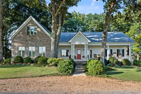 5375 County Road 30 Florence AL 35634