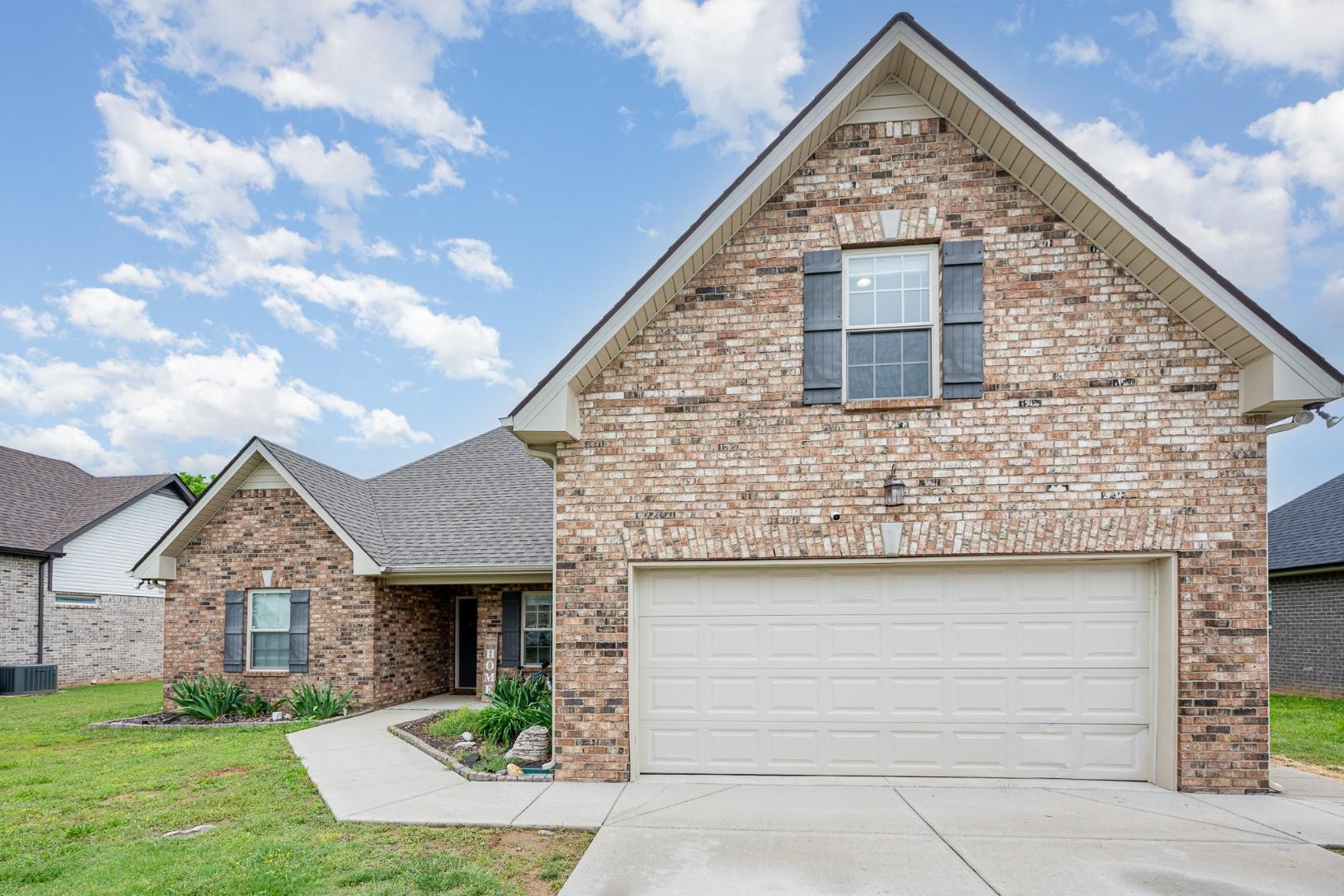 Middle Tennessee Properties 3 2929 Dusenburg Dr