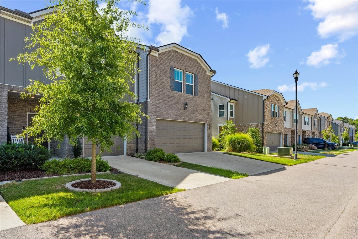 729 Prairie View Dr