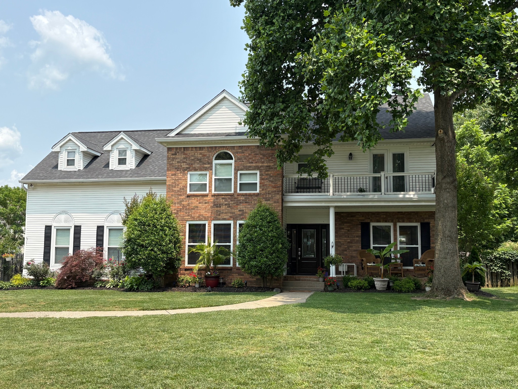 4805 Morgan Dr