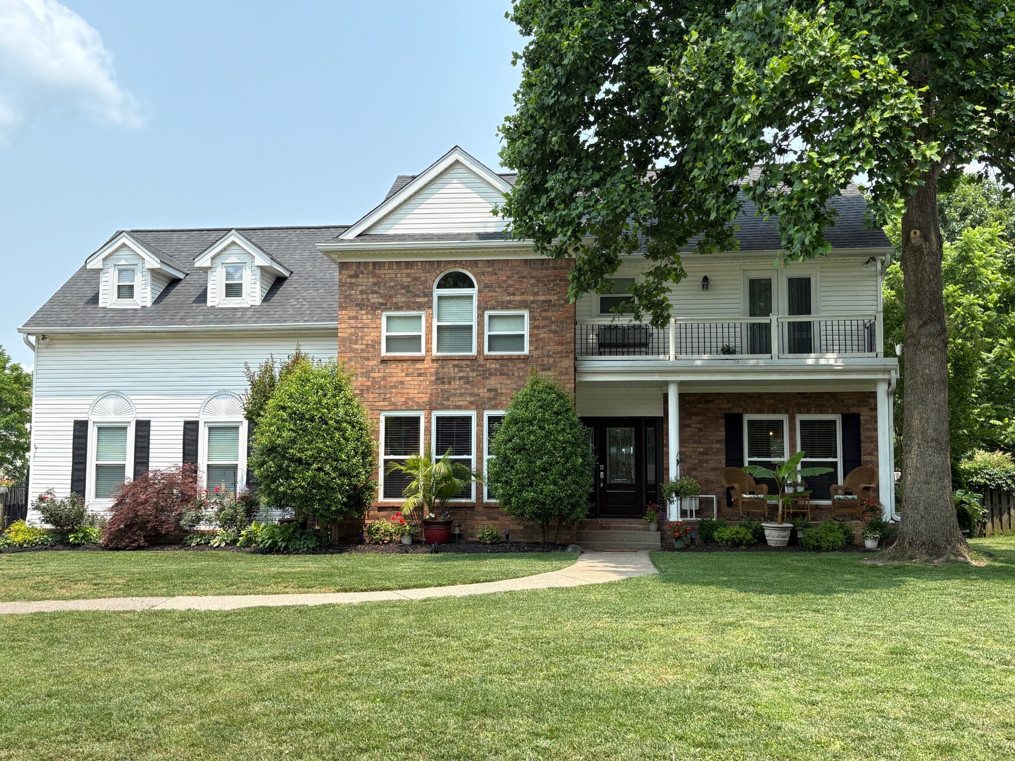 4805 Morgan Dr