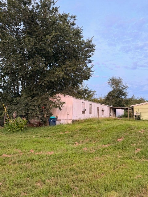 3231 Highway 52 E