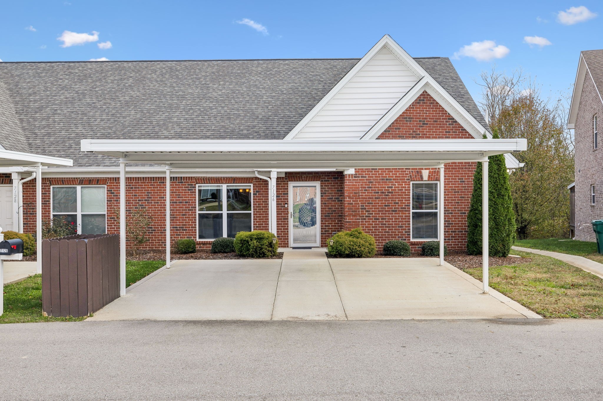 7126 Fernvale Springs Way