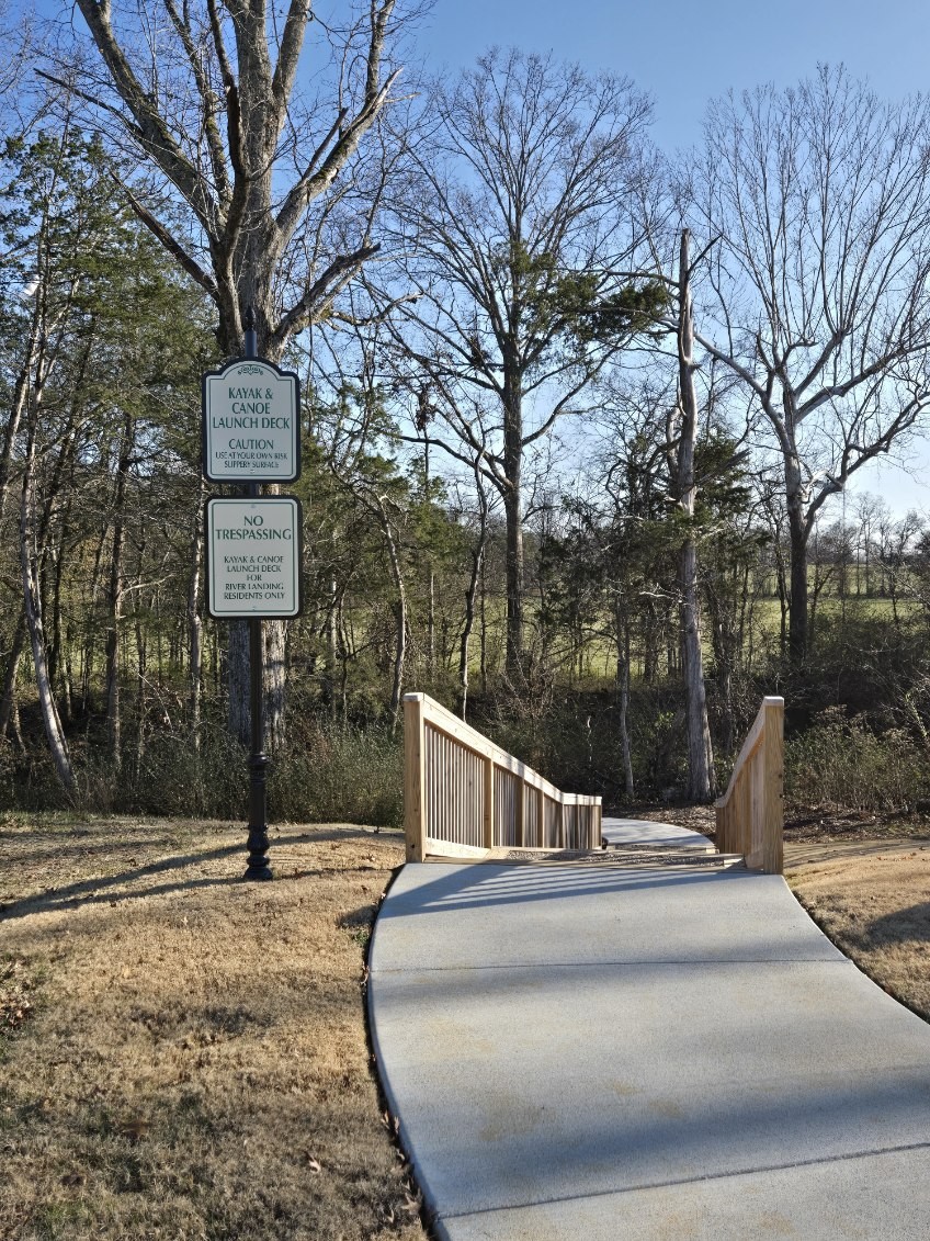 4902 Sandringham Lane