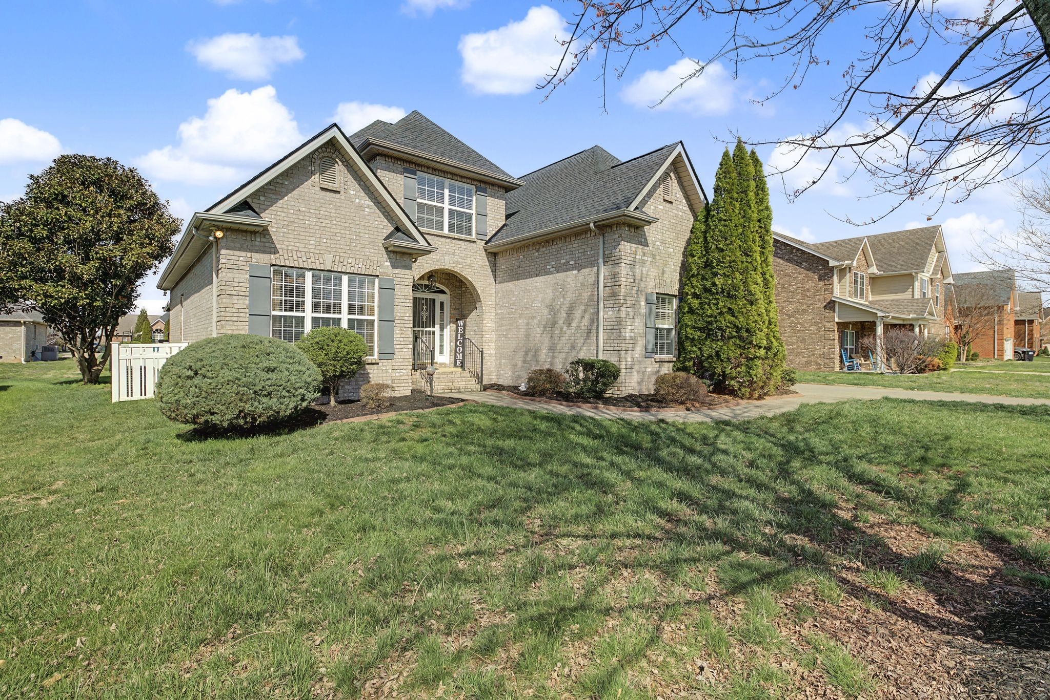 1328 Sam Houston Ave