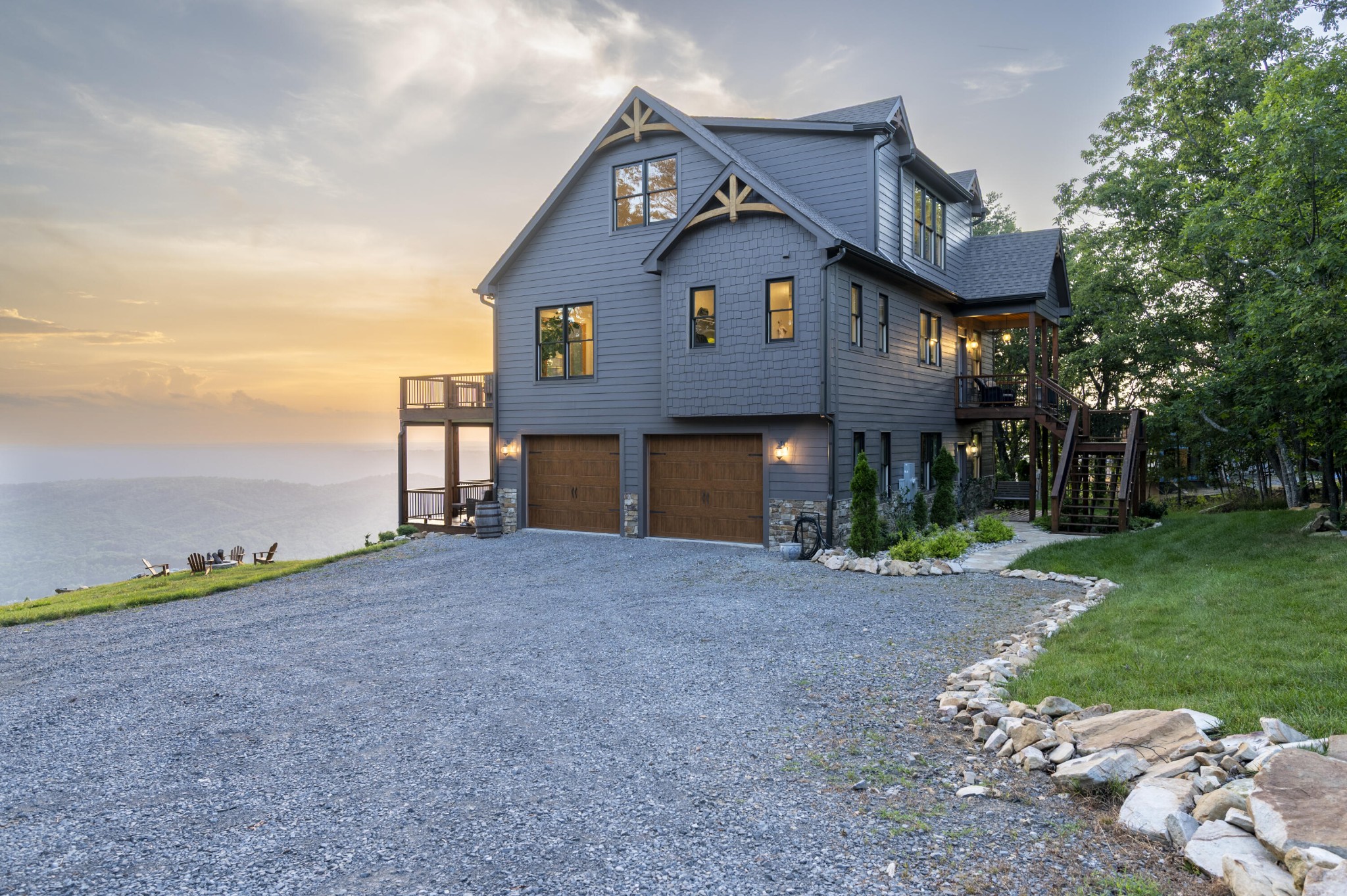 2313 Sunset Drive