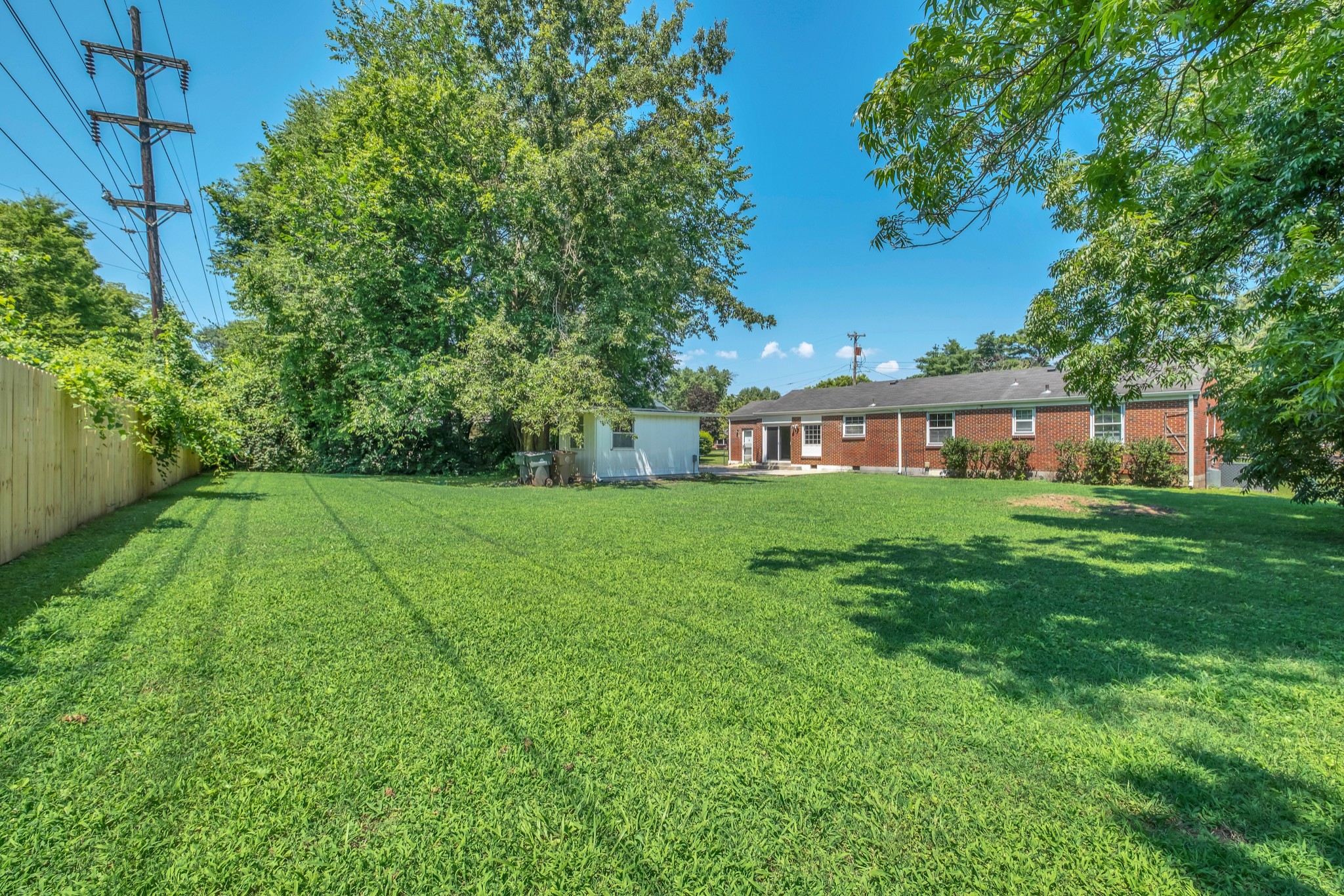 410 Lorna Dr