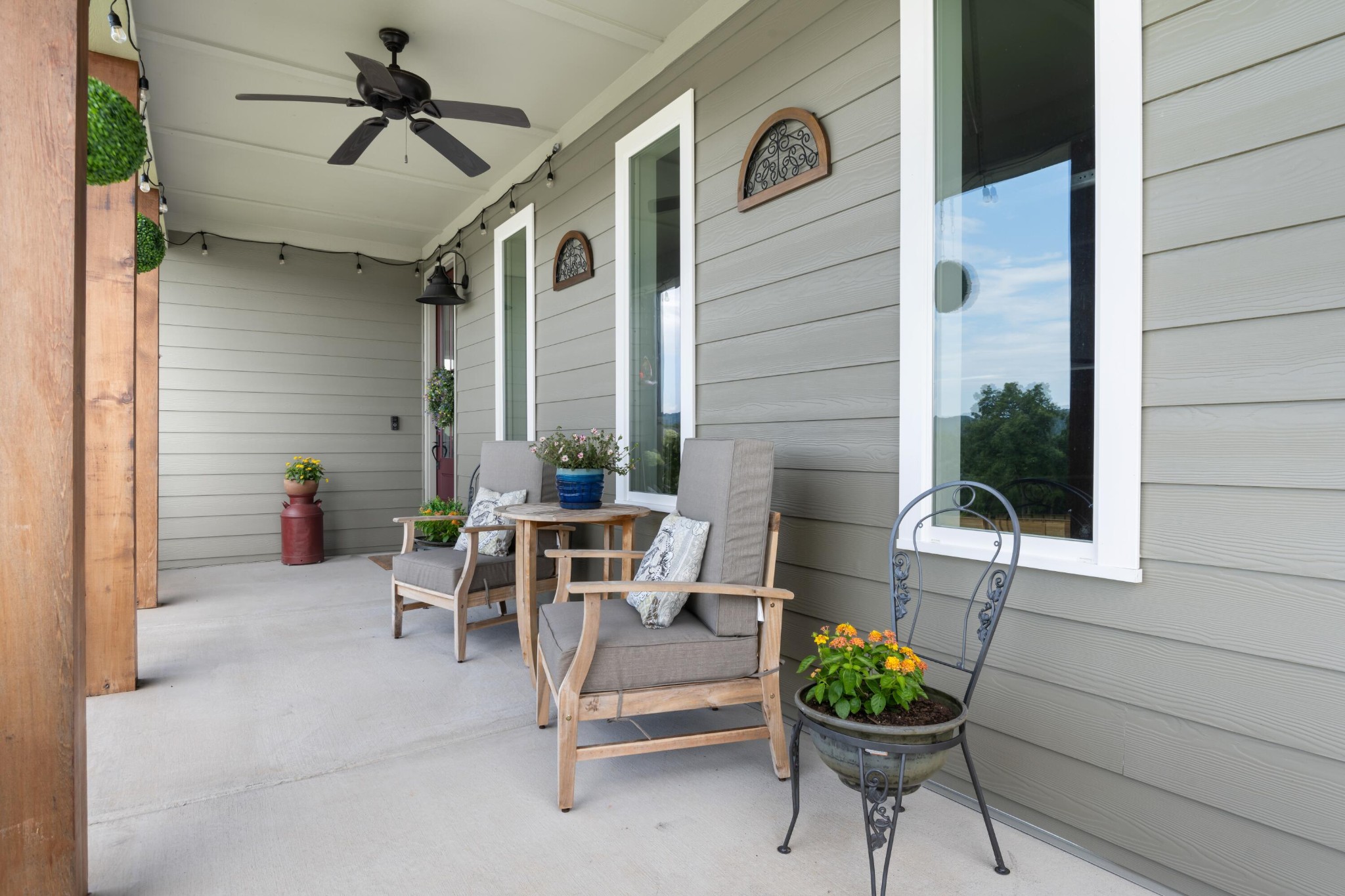 7468 Crowes Nest Drive