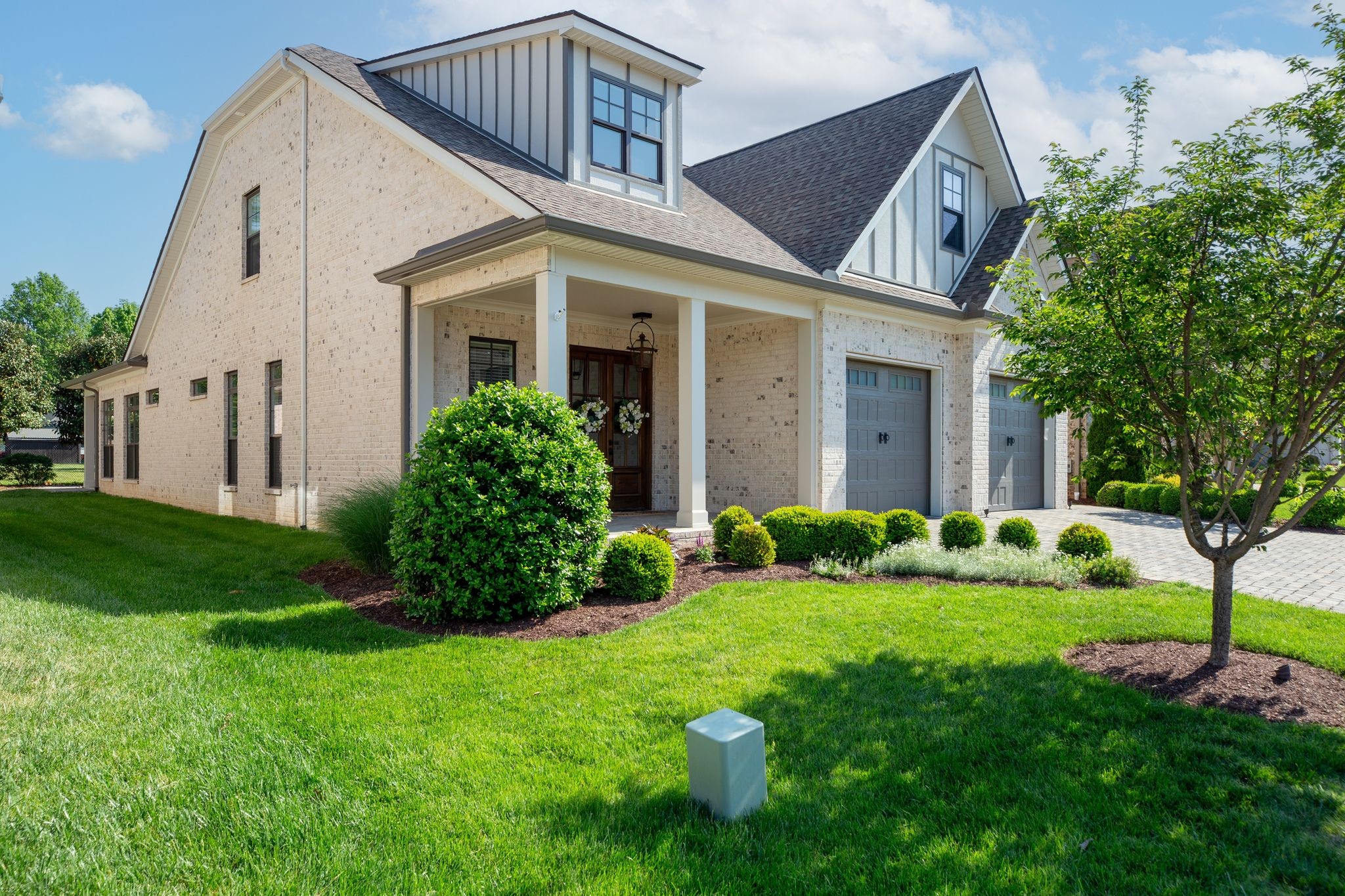 2111 White Poplar Court