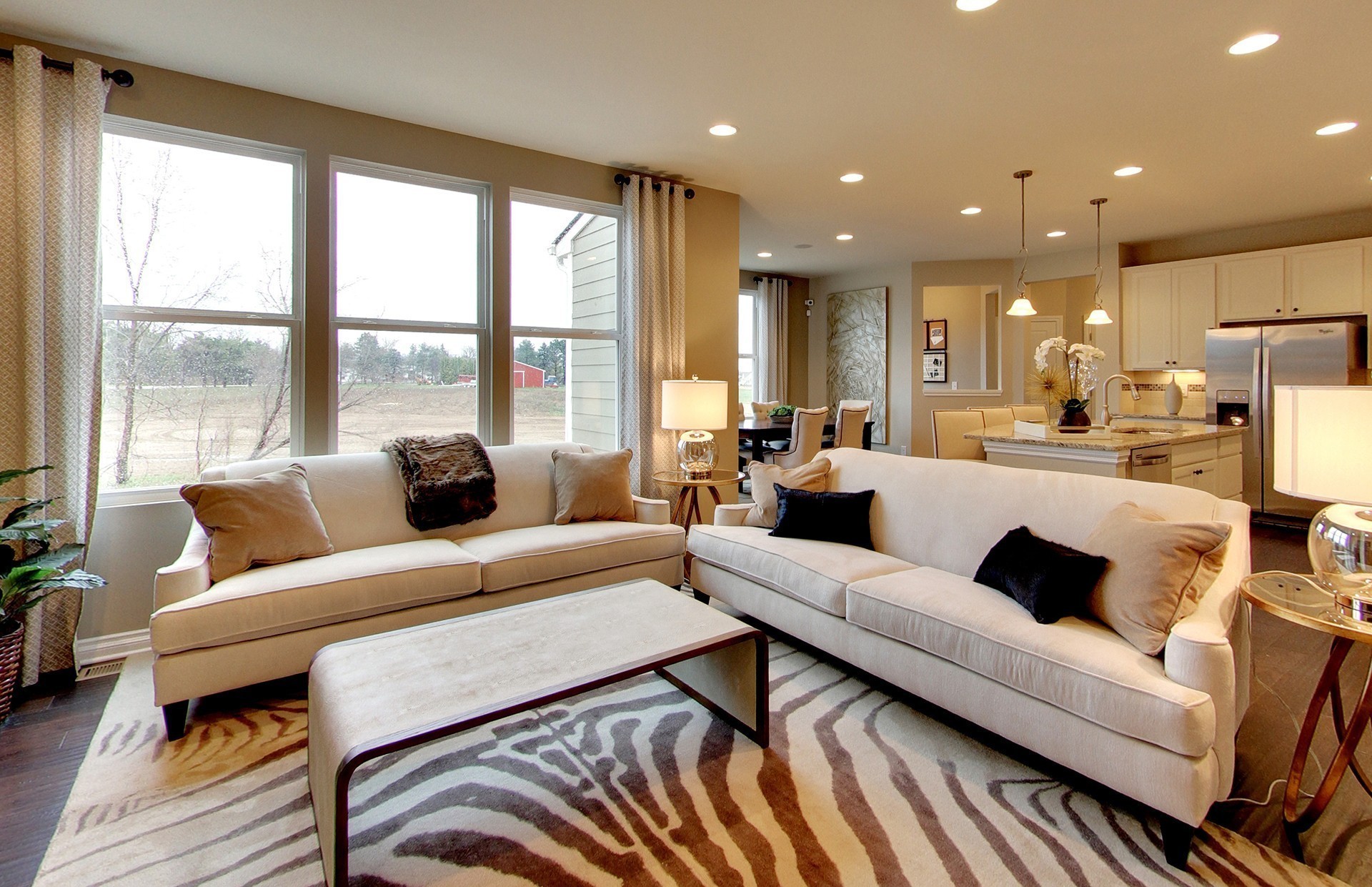 489 Carriage House Lane