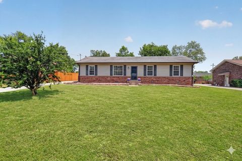 Photo of 272 Wessington Pl N, Hendersonville, TN 37075 (MLS # 3214251)