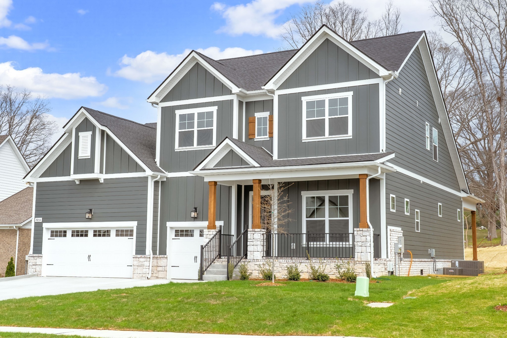 7233 Richvale Drive W