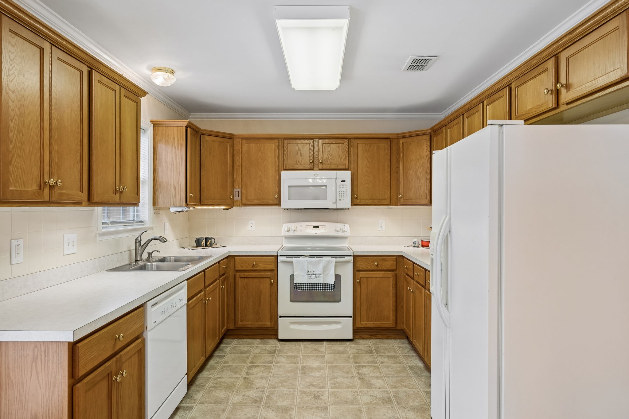 633 Forest Glen Cir