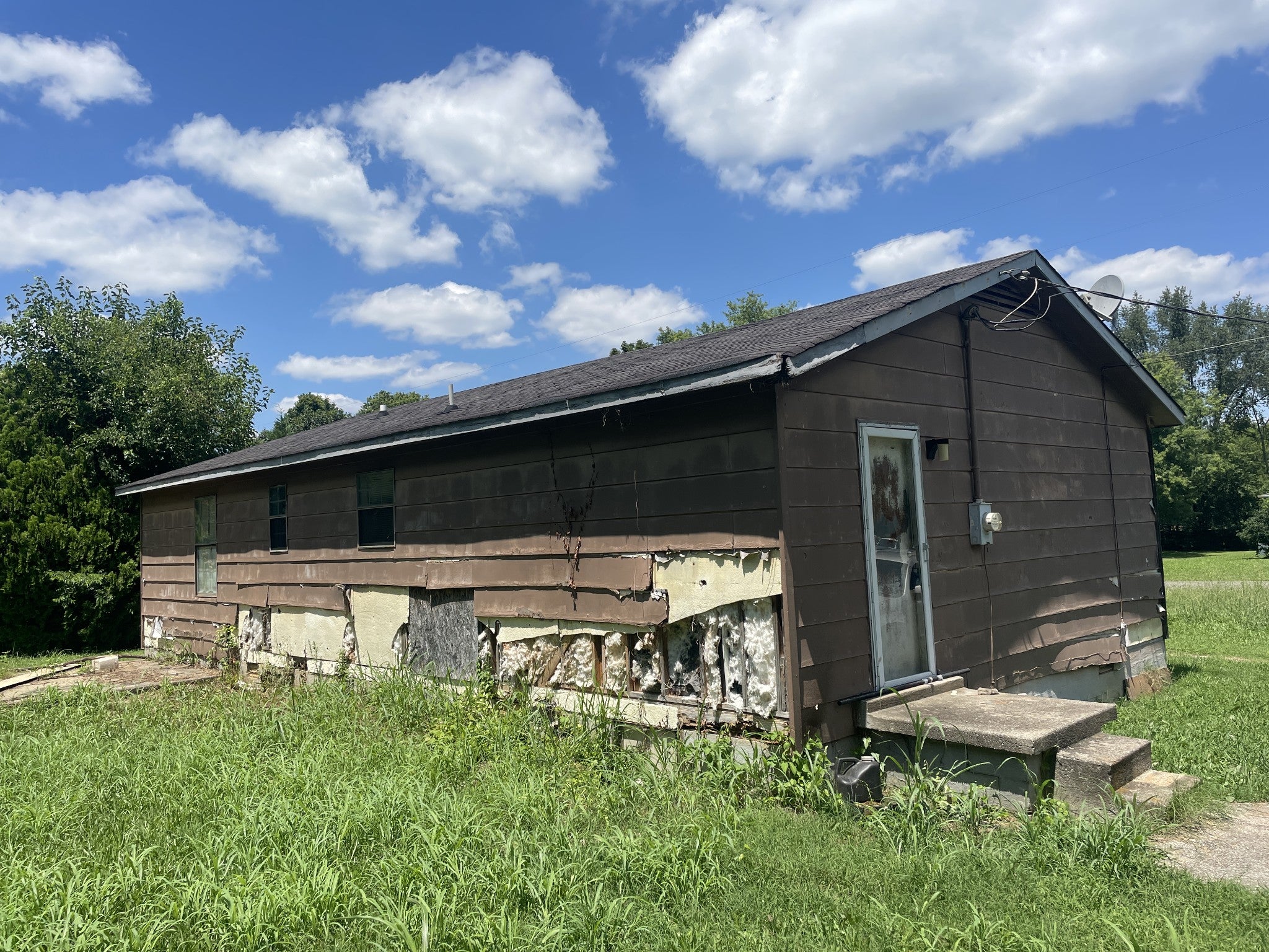 2241 Dominion Dr
