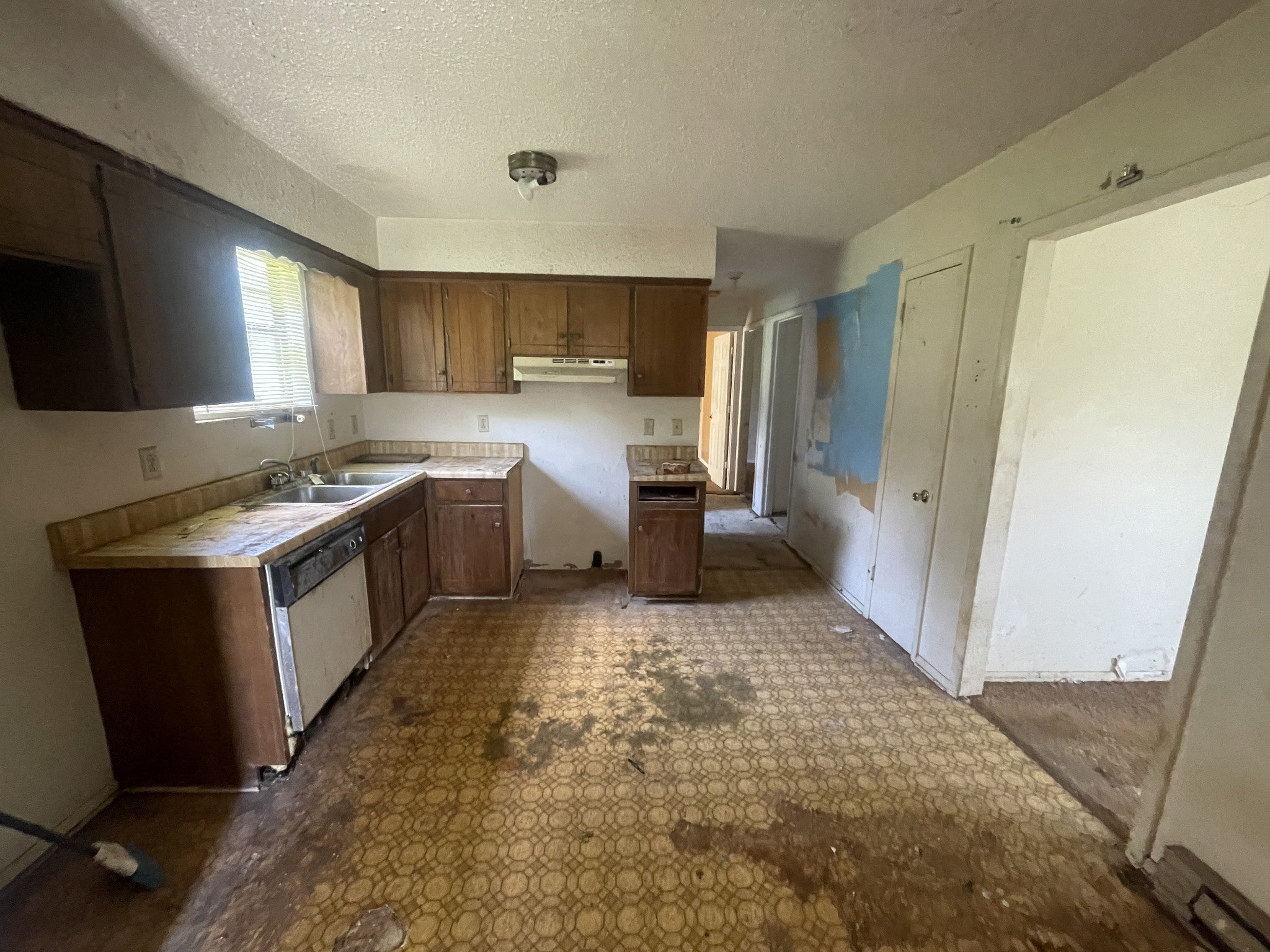 2241 Dominion Dr