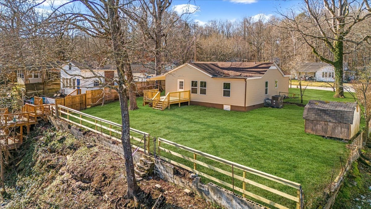 252 Fredonia Rd