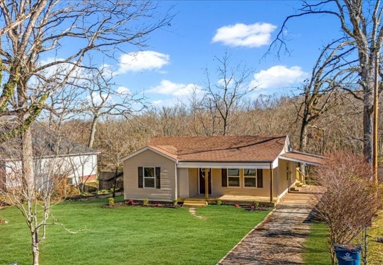 252 Fredonia Rd