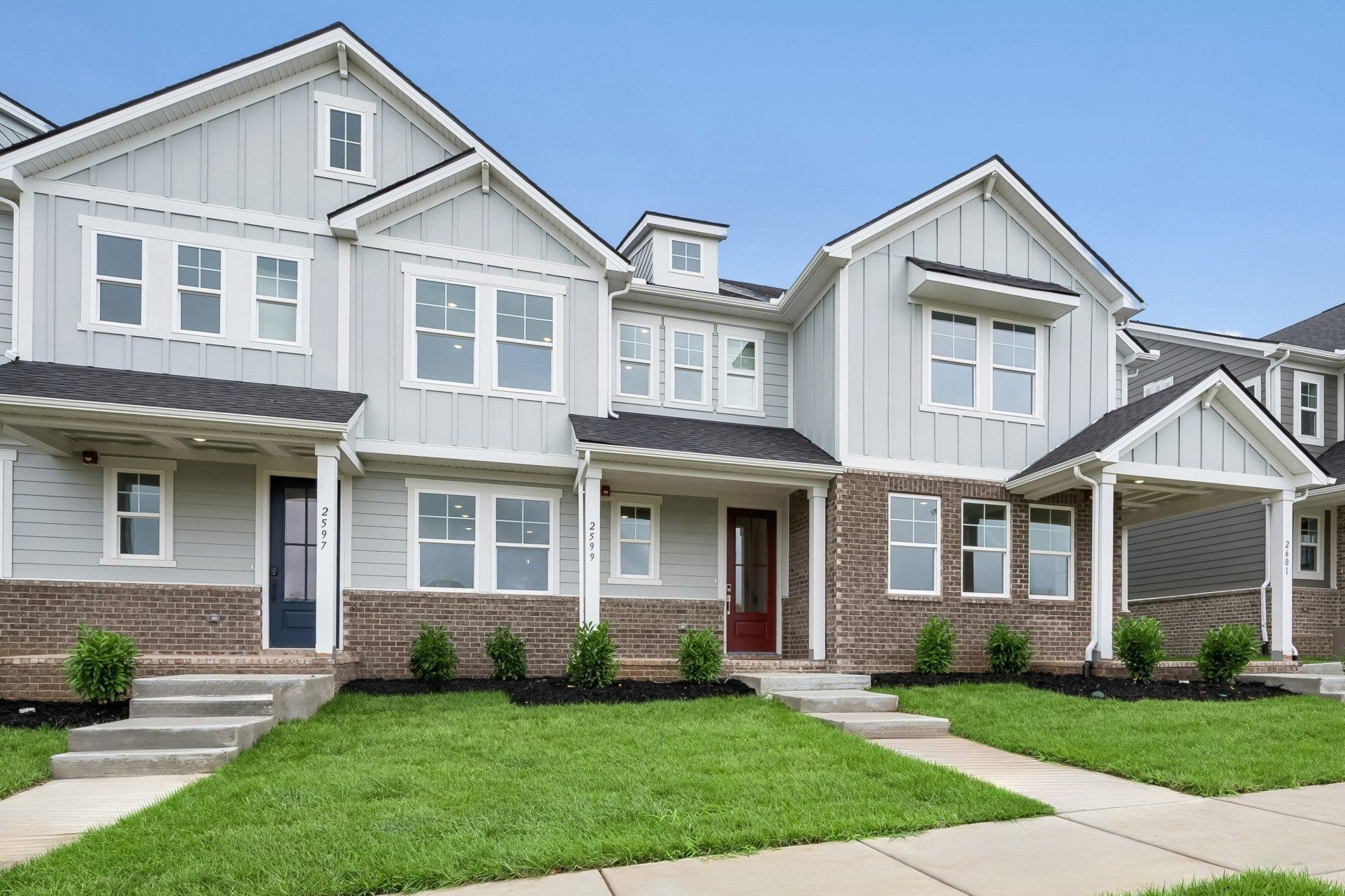 2575 Peaceful Valley Dr