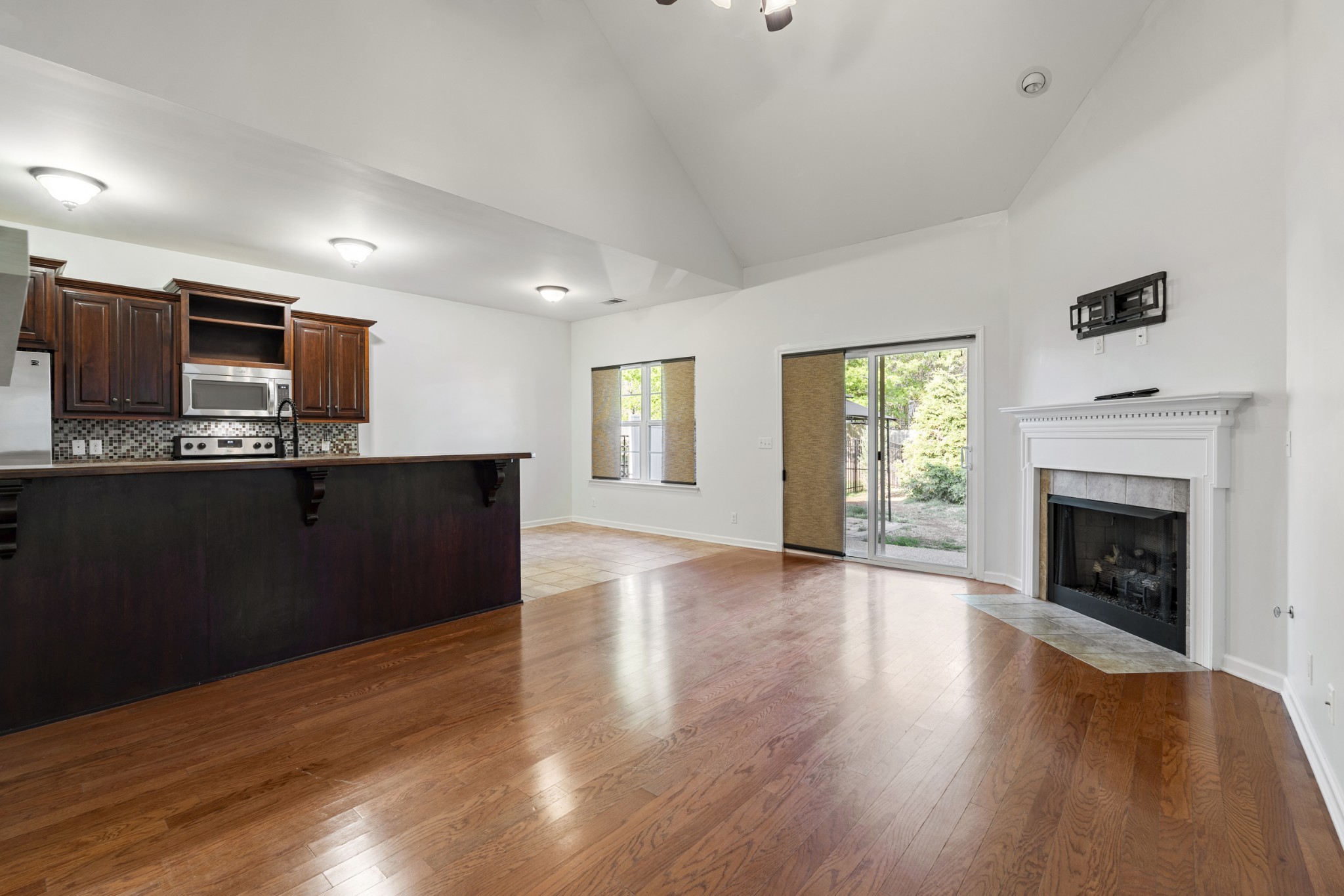 304 Indian Ridge Cir