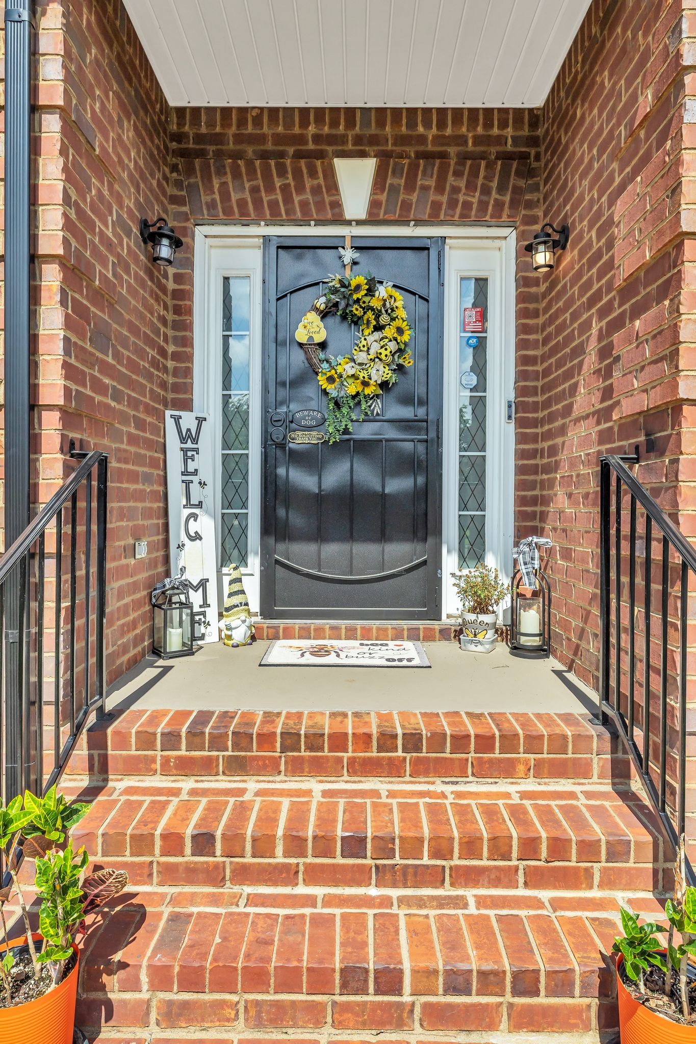 2988 Barnstable Ct