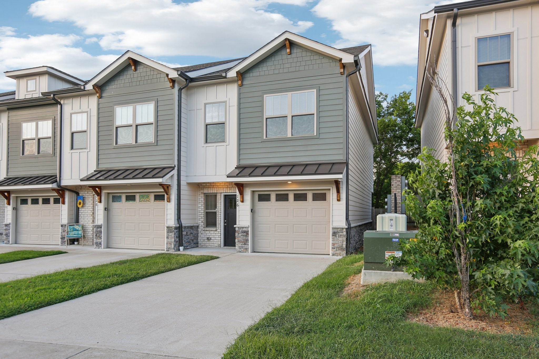 126 Hartsville Ct